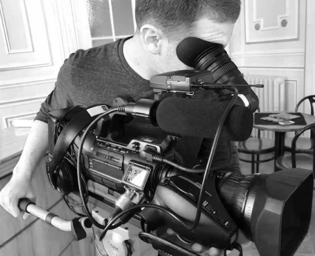 Sam Creamer of MotionHut filming on location